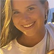 Studentessa universitaria in Lingue, offro lezioni private per studenti di scuole elementari, medie e superiori